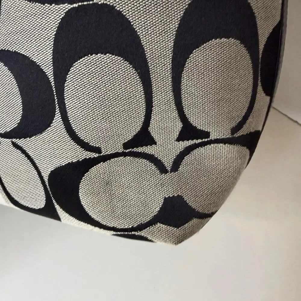Vintage coach hamptons weekend signature tote